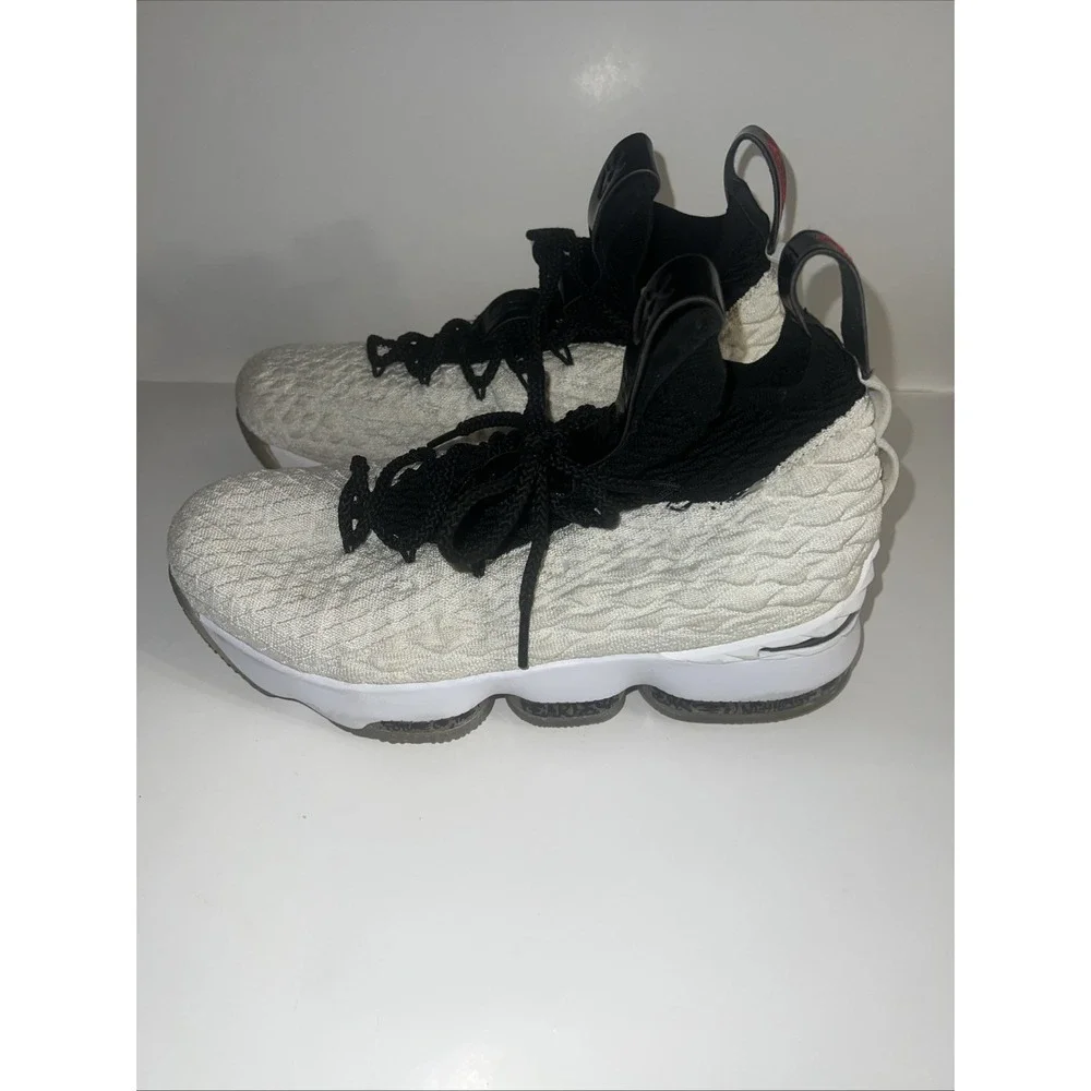 Nike LeBron 15 Graffiti GS 7Y White/Black AQ6176-100 Basketball Retro